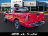 Used 2023 Nissan Frontier SV image 6