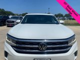 Used 2021 Volkswagen Atlas Cross Sport SE w/ Panoramic Sunroof Package image 5