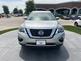 Used 2019 Nissan Pathfinder SL image 2