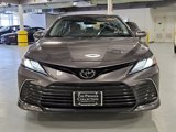 Used 2021 Toyota Camry XLE image 2