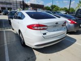 Used 2017 Ford Fusion SE image 4