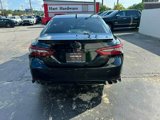 Used 2021 Toyota Camry XSE image 5