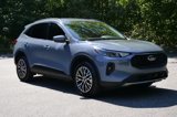 Used 2024 Ford Escape SE image 4