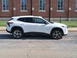 New 2025 Chevrolet Trax RS w/ Sunroof Package image 3