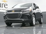 Used 2022 Chevrolet Trax LS w/ Tint and Cruise Package image 4