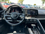 Used 2021 Hyundai Elantra SE image 3