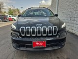 Used 2017 Jeep Cherokee Sport image 2