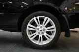 Used 2010 Land Rover Range Rover HSE LUX image 5