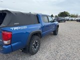 Used 2017 Toyota Tacoma TRD Off-Road image 5