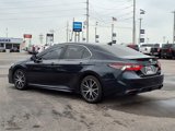 Used 2021 Toyota Camry SE image 2