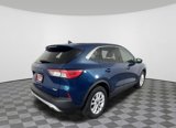 Used 2020 Ford Escape SE image 3