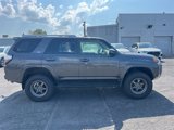 Used 2016 Toyota 4Runner SR5 Premium image 2