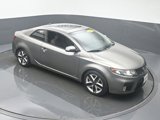 Used 2010 Kia Forte Koup SX image 2