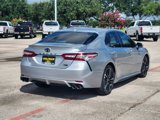 Used 2020 Toyota Camry XSE image 3