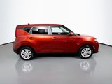 Used 2022 Kia Soul LX image 3