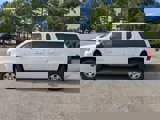 Used 2013 Chevrolet Suburban LT image 2