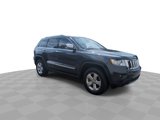 Used 2011 Jeep Grand Cherokee Overland image 2