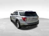 Used 2020 Ford Explorer XLT w/ Equipment Group 202A image 2