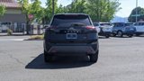 Used 2023 Nissan Rogue SV image 4