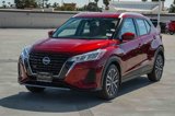 Used 2023 Nissan Kicks SV image 3