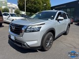 Used 2024 Nissan Pathfinder SV image 3