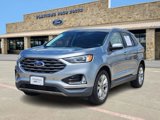 Used 2020 Ford Edge Titanium image 2