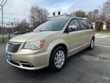 Used 2012 Chrysler Town & Country Touring-L w/ Entertainment Group #2 image 3