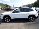 Certified 2022 Jeep Cherokee Limited w/ Elite Package image 2