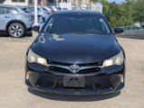 Used 2016 Toyota Camry SE image 2