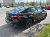 Used 2022 Volkswagen Jetta SE image 3