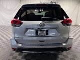 Used 2018 Nissan Rogue SV image 4