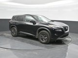 Used 2023 Nissan Rogue S image 5