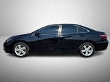 Used 2017 Toyota Camry SE image 6