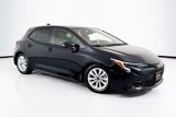 Used 2023 Toyota Corolla SE image 3