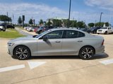 Used 2024 Volvo S60 B5 Core image 2