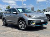 Used 2022 Kia Niro EX image 2