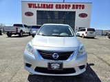 Used 2012 Nissan Versa SV image 2