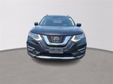 Used 2020 Nissan Rogue SV image 2