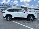 Used 2023 Toyota RAV4 SE image 3