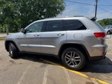 Used 2018 Jeep Grand Cherokee Laredo image 3