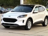 Used 2020 Ford Escape SE image 3