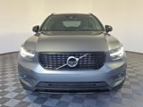 Used 2019 Volvo XC40 T5 R-Design image 2