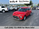 Certified 2022 Kia Soul S image 3