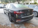 Used 2022 Volkswagen Jetta SEL image 3