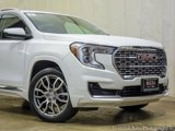 Used 2022 GMC Terrain Denali w/ Denali Premium Package image 2