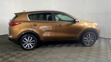 Used 2019 Kia Sportage EX image 3