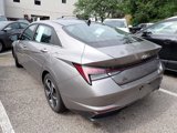 Certified 2022 Hyundai Elantra Limited image 2