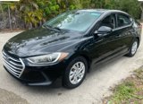 Used 2018 Hyundai Elantra SE image 2