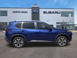 Used 2022 Nissan Rogue SV image 2