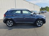 Used 2023 Hyundai Venue Limited image 2